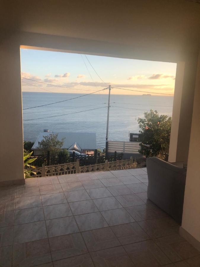 Appartement Vue Mer, Case Pilote Bagian luar foto
